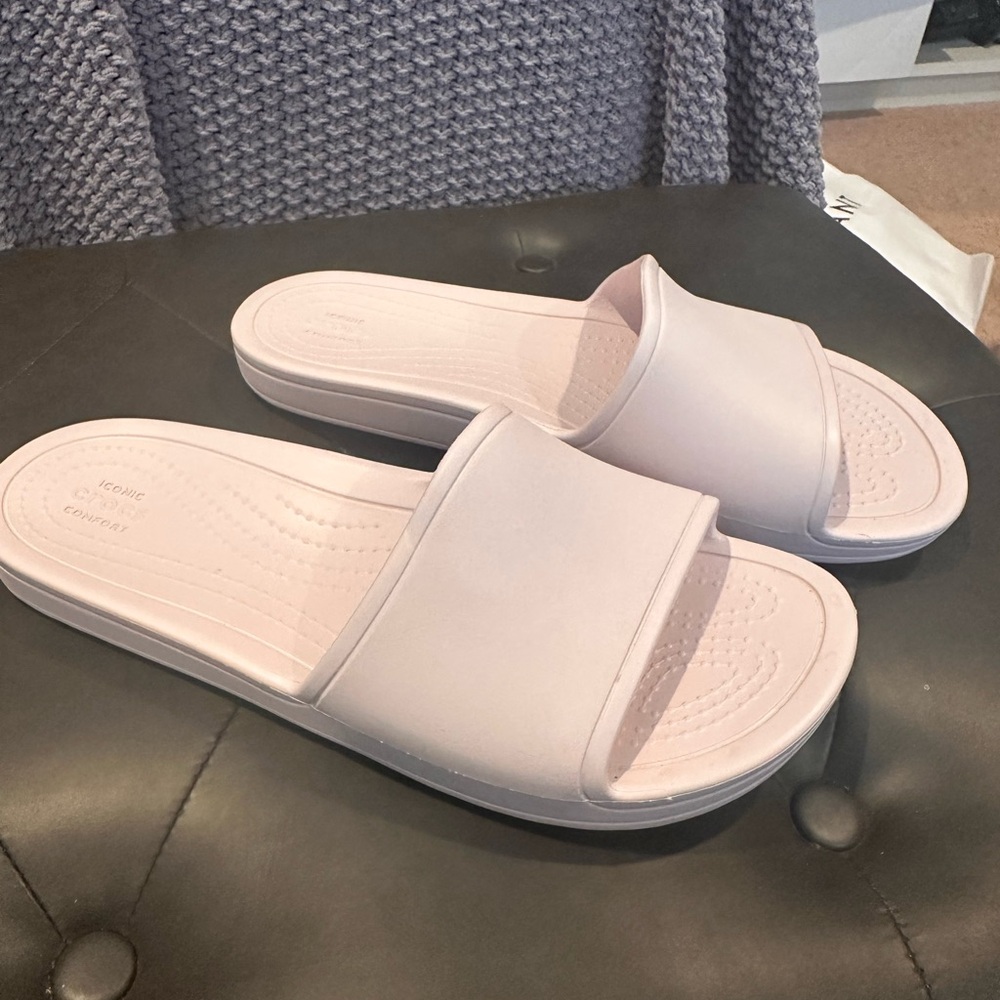 Crocs Women's Pink Slide Sandals. Never worn! Size 10